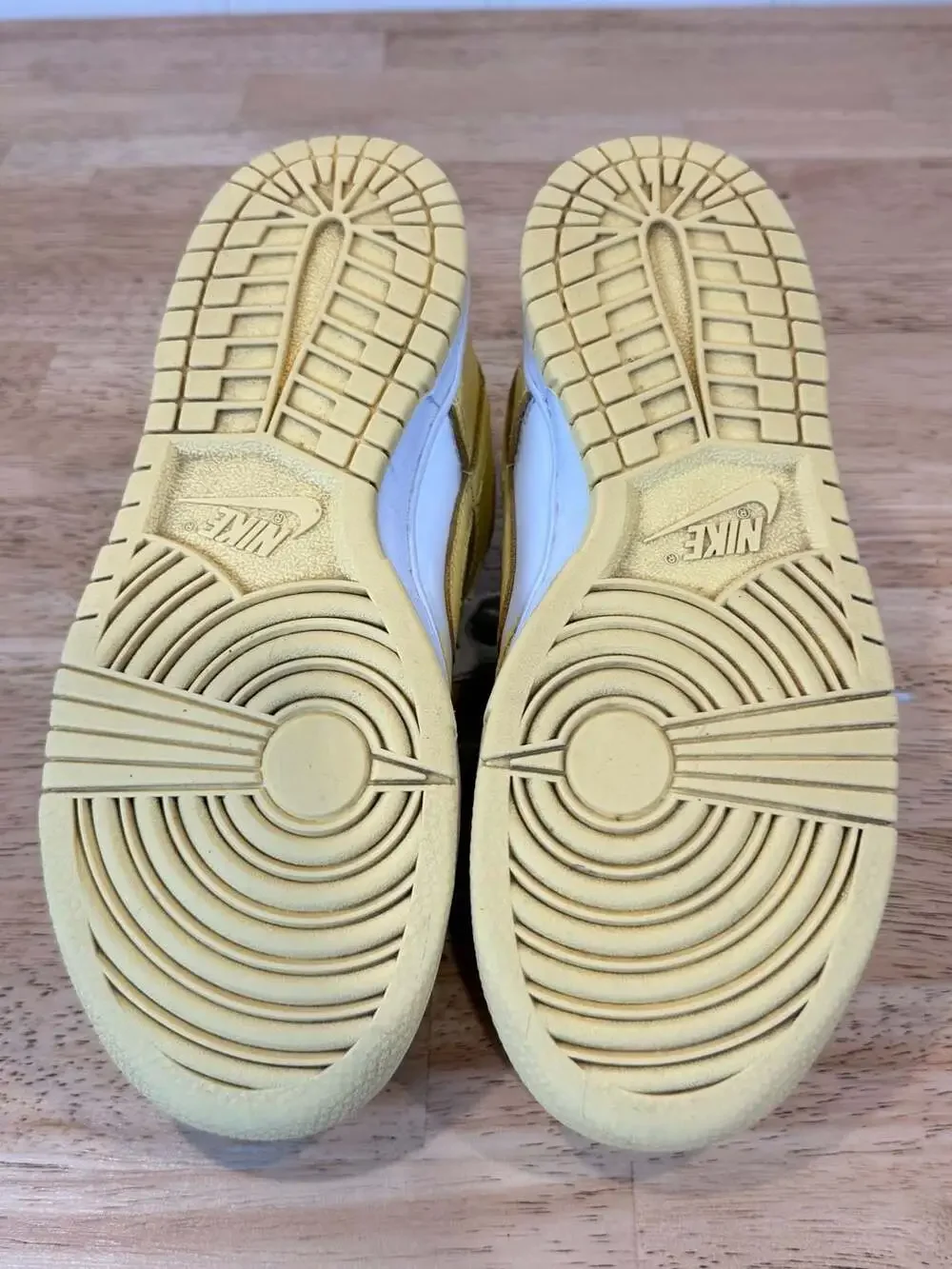 Nike Dunk Low 'White Soft Yellow' Leather Low Top Kids Size 4Y